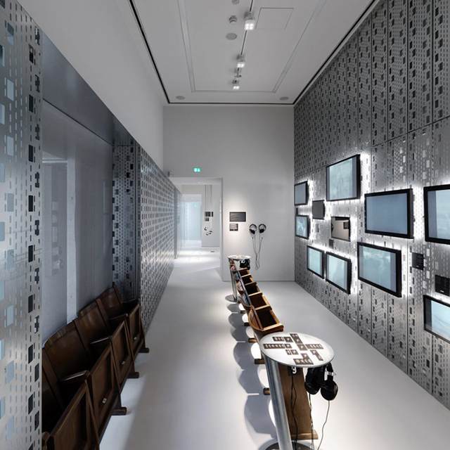 展廳香草视频APP成人公司.jpg