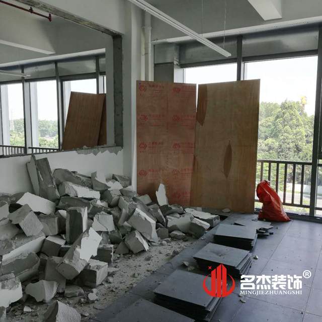 辦公室香草视频APP成人.jpg