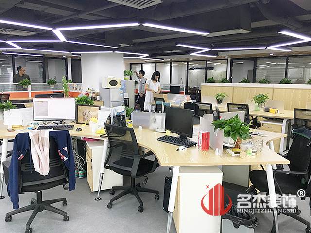 辦公室香草视频APP成人完工照.jpg