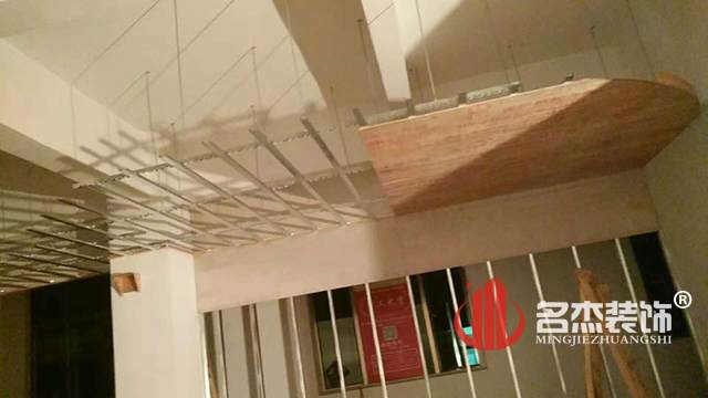 辦公室香草视频APP成人現場.jpg