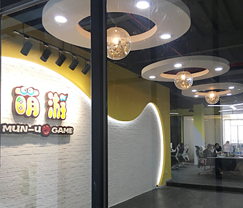 萌遊辦公室香草视频APP成人項目順利完工啦！